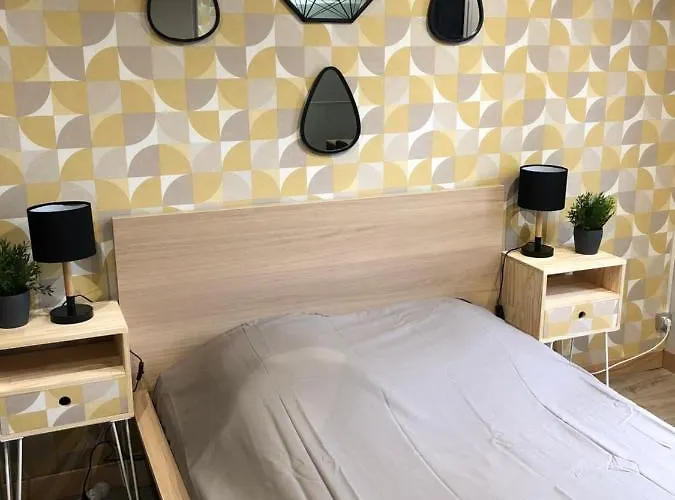 Centre De Caplandes Hotel